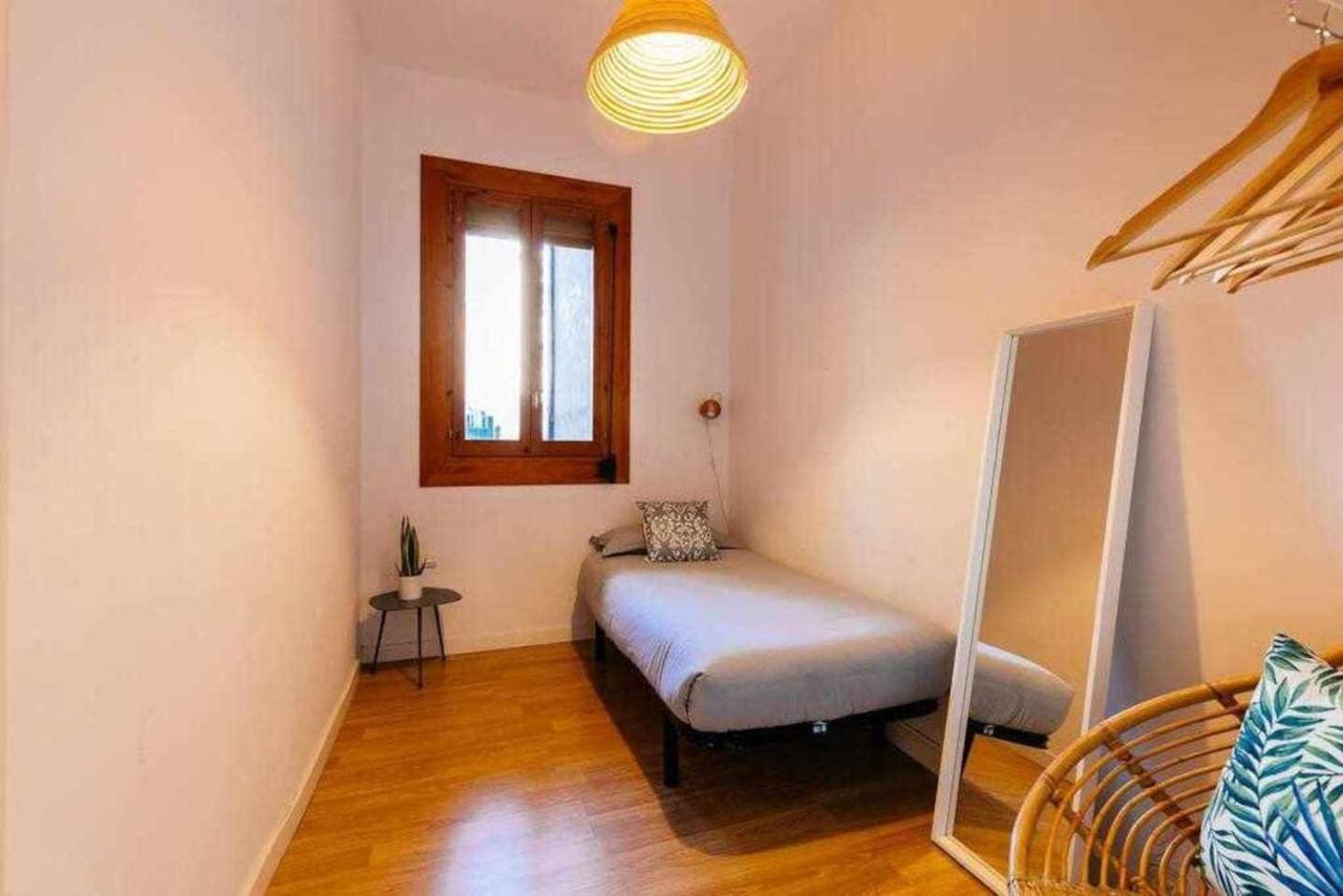 Cozy & Central Apartment Barcellona Esterno foto