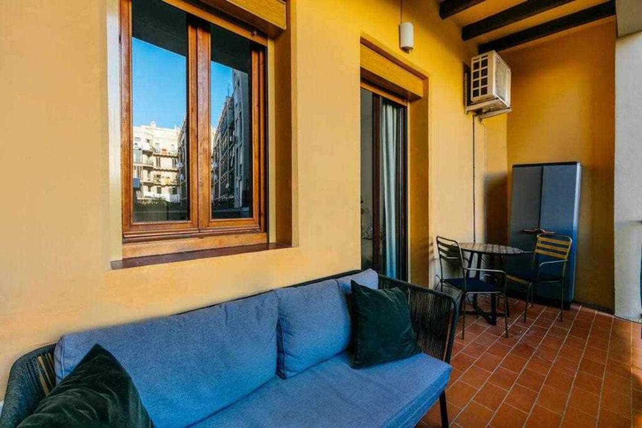 Cozy & Central Apartment Barcellona Esterno foto